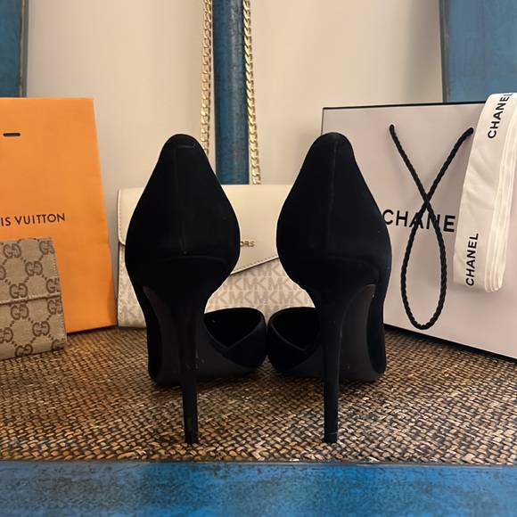 👠 Celine 👠 Black Suede Leather High Heels - Picture 2 of 8